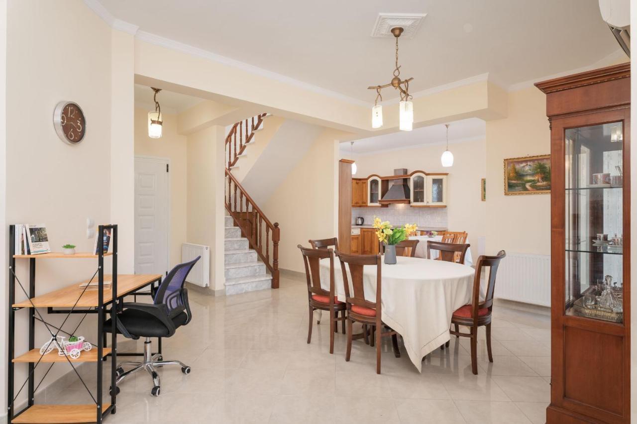 Villa Vicky Pythagoreio  Ngoại thất bức ảnh